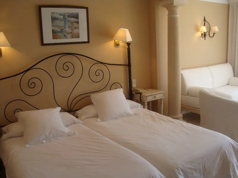 Hotel Guadalmina Marbella 4*,